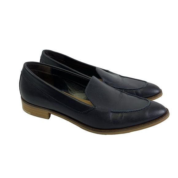 Everlane Shoes - Everlane Modern Loafer Navy Italian Leather Slip On Flats Pointed Toe Womens 9